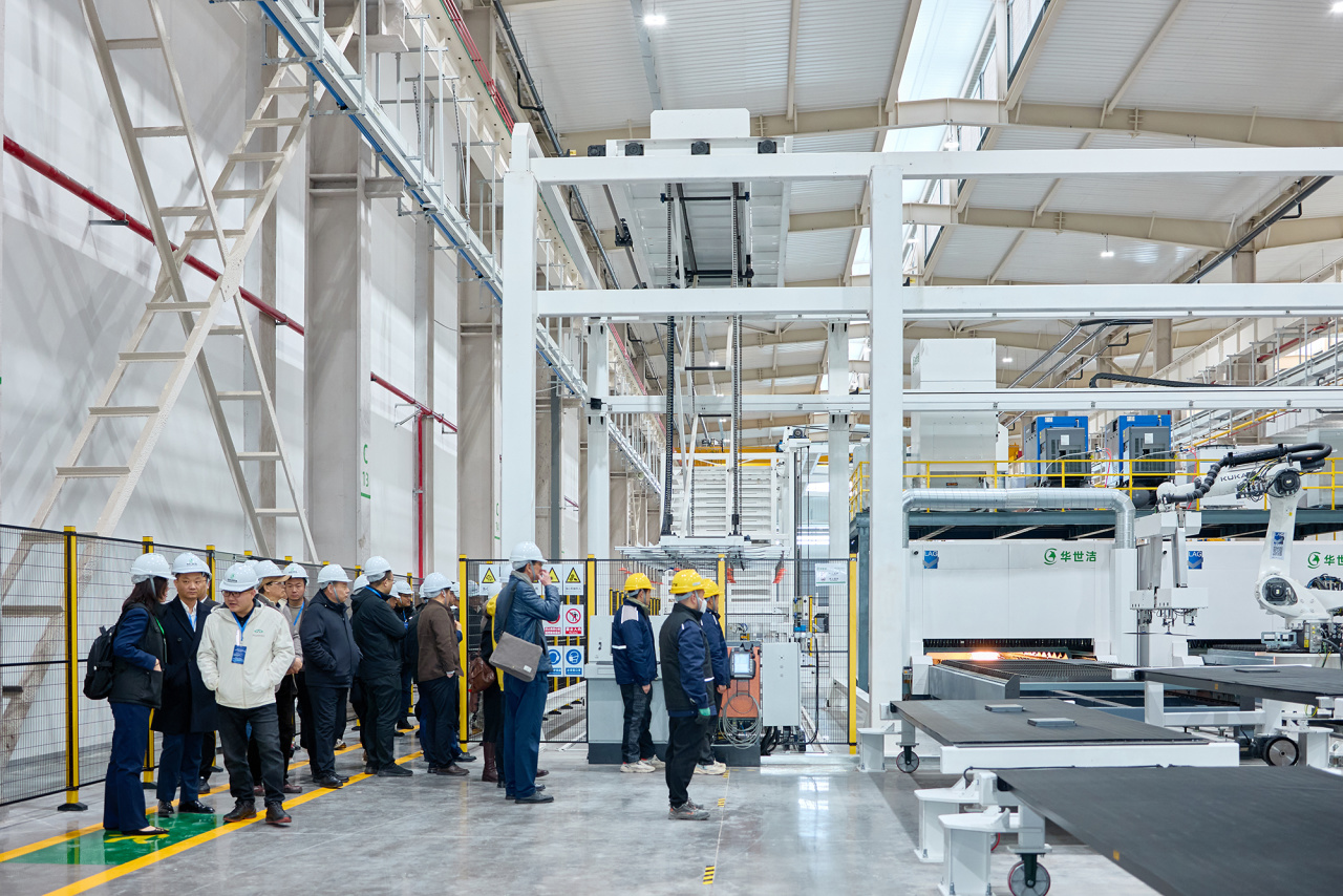 智造引擎啟新程 產(chǎn)業(yè)聚勢向未來|華世潔蘇州智造基地投產(chǎn)暨2026產(chǎn)業(yè)創(chuàng)新峰會圓滿舉辦!(圖8) 智造引擎啟新程 產(chǎn)業(yè)聚勢向未來|華世潔蘇州智造基地投產(chǎn)暨2026產(chǎn)業(yè)創(chuàng)新峰會圓滿舉辦!(圖8)